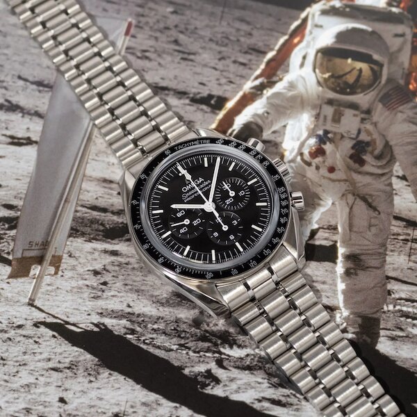 Kính Sapphire chất lượng của đồng hồ Omega